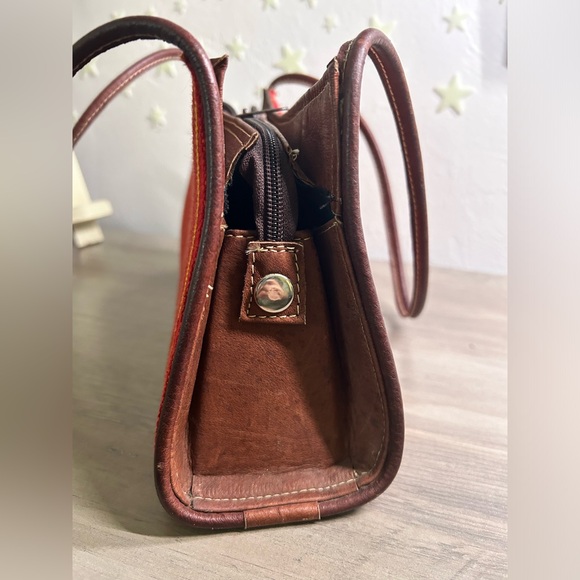 Vintage western style saddlebag purse leather & woven material made in Guatemala - Picture 10 of 13